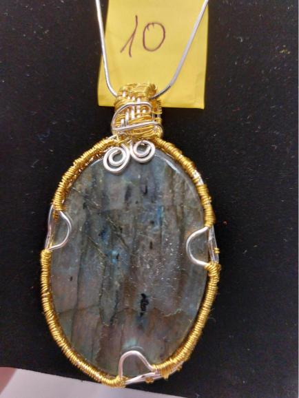 Labradorite 10