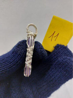 Pendentif fils de cuivre avec pierre naturelle charoite côté article no 11