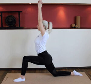 Personne en position d’étirement pour les lombaires — exercice Ortho-Bionomy®